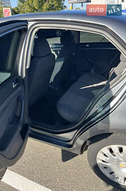 Седан Volkswagen Jetta 2007 в 