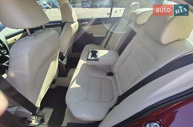 Седан Volkswagen Jetta 2016 в 