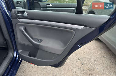 Седан Volkswagen Jetta 2007 в 