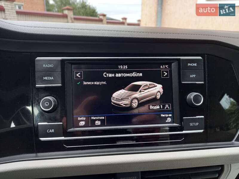 Седан Volkswagen Jetta 2018 в Львові фото 36 Седан Volkswagen Jetta 2018 в Львові