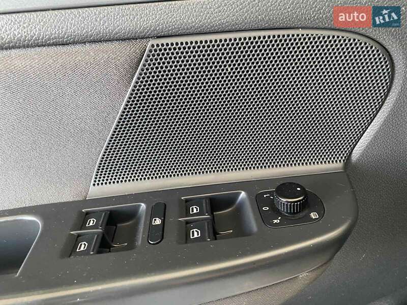 Седан Volkswagen Jetta 2009 в Миколаєві фото 14 Седан Volkswagen Jetta 2009 в Миколаєві