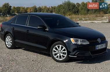 Седан Volkswagen Jetta 2013 в Днепре