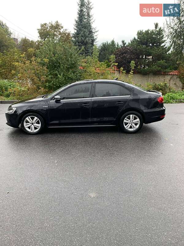 Седан Volkswagen Jetta 2013 в Виннице