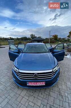 Седан Volkswagen Jetta 2018 в Львове