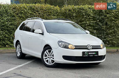 Універсал Volkswagen Jetta 2010 в Києві