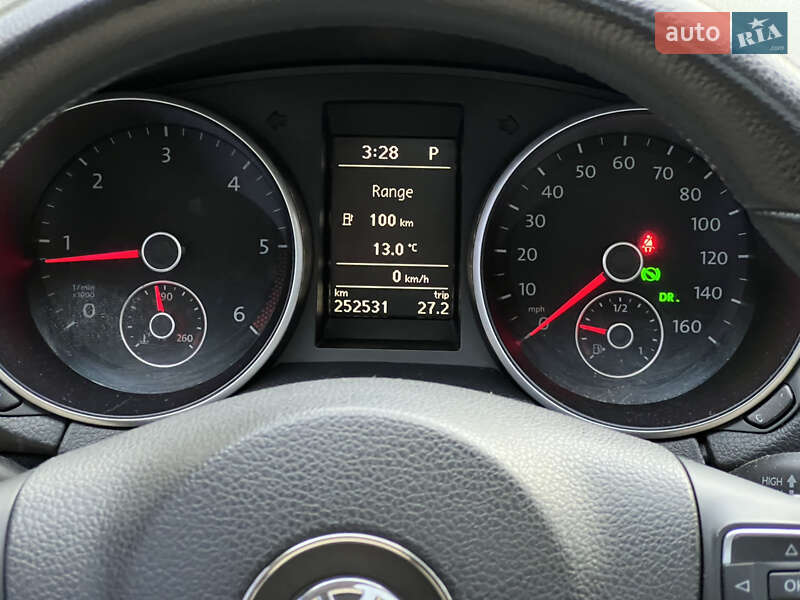 Универсал Volkswagen Jetta 2010 в Киеве фото 37 Универсал Volkswagen Jetta 2010 в Киеве