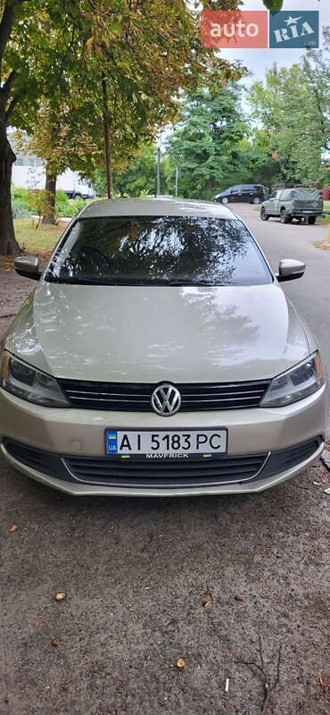 Седан Volkswagen Jetta 2013 в Броварах