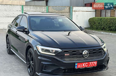 Седан Volkswagen Jetta 2020 в 