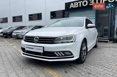 Седан Volkswagen Jetta 2016 в Одесі