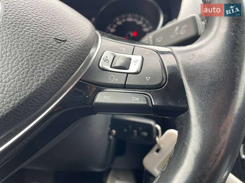 Седан Volkswagen Jetta 2016 в Одессе фото 15 Седан Volkswagen Jetta 2016 в Одессе