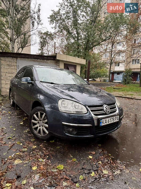 Volkswagen Jetta 2008