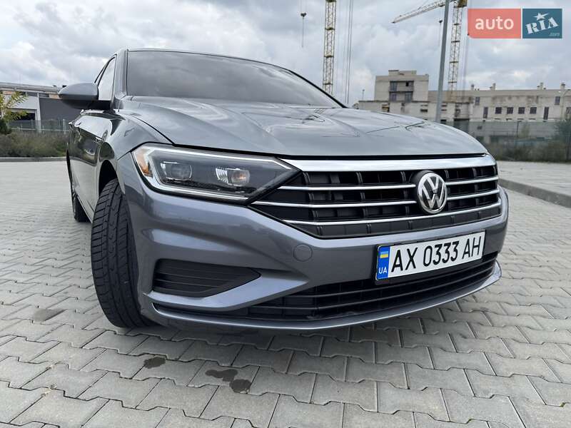 Седан Volkswagen Jetta 2019 в Харкові