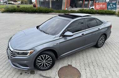 Седан Volkswagen Jetta 2019 в Харкові