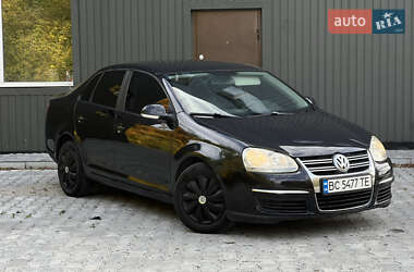 Седан Volkswagen Jetta 2007 в 