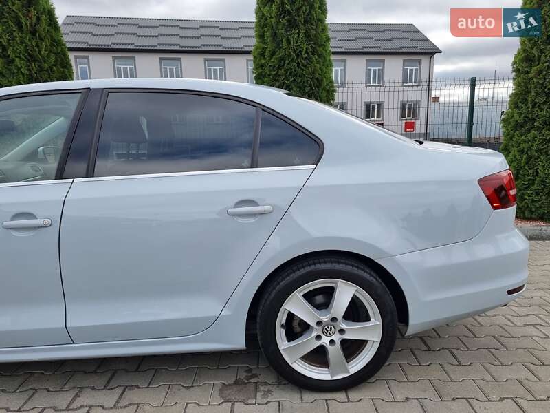 Седан Volkswagen Jetta 2017 в Виннице