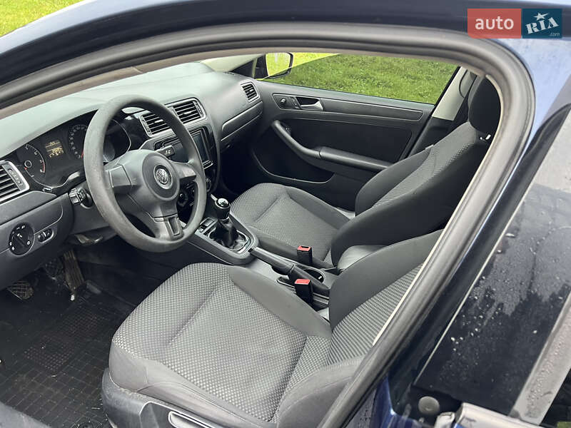 Седан Volkswagen Jetta 2013 в Львове фото 6 Седан Volkswagen Jetta 2013 в Львове