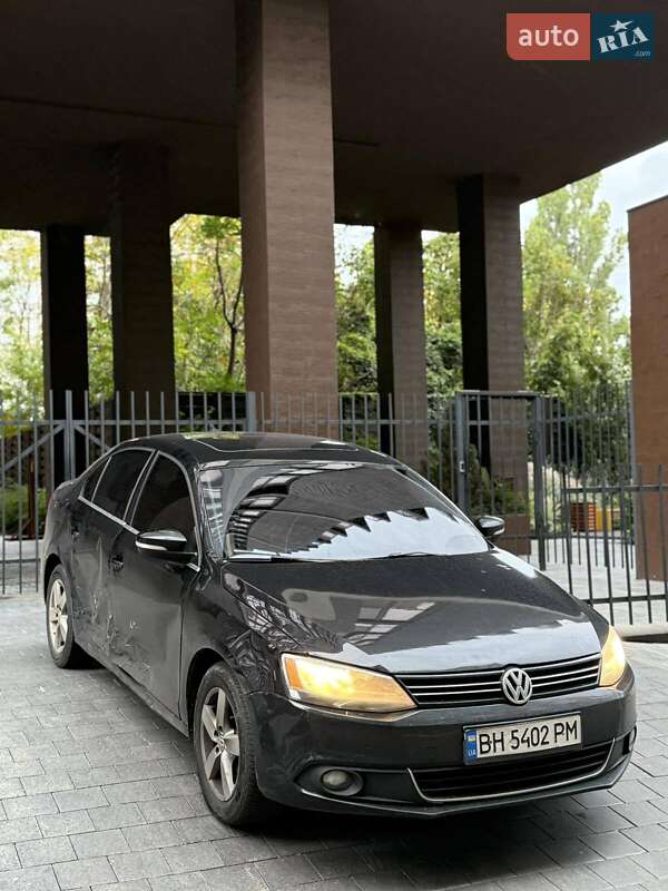 Седан Volkswagen Jetta 2011 в Одессе