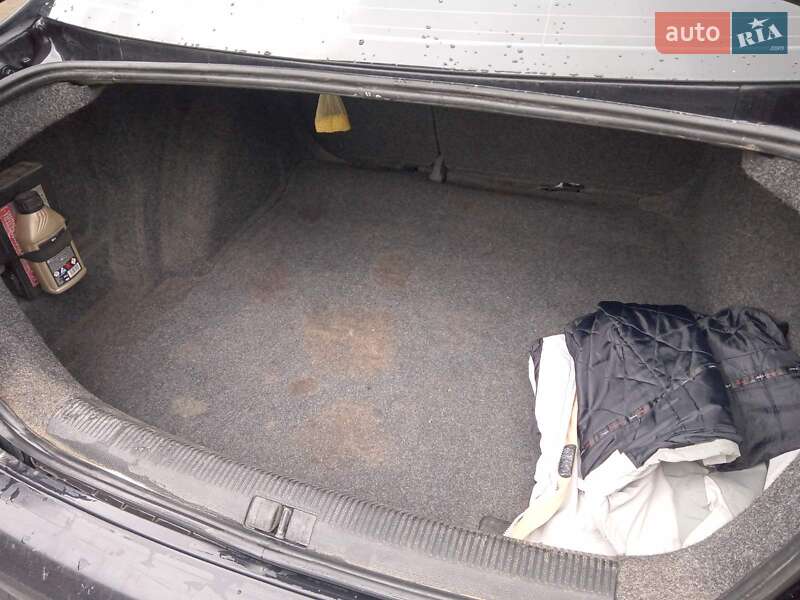 Седан Volkswagen Jetta 2008 в Монастыриске