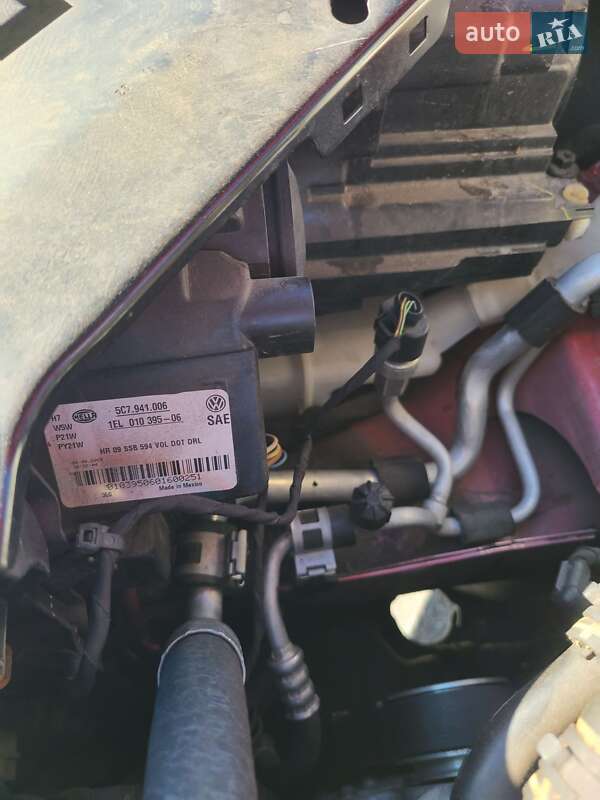 Седан Volkswagen Jetta 2015 в Києві фото 16 Седан Volkswagen Jetta 2015 в Києві