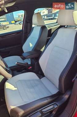 Седан Volkswagen Jetta 2015 в Киеве