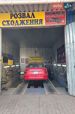 Седан Volkswagen Jetta 2015 в 