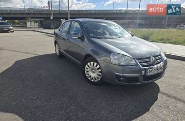 Седан Volkswagen Jetta 2008 в 