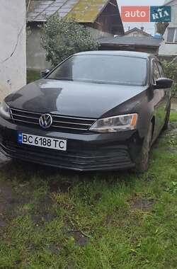 Седан Volkswagen Jetta 2016 в Львове