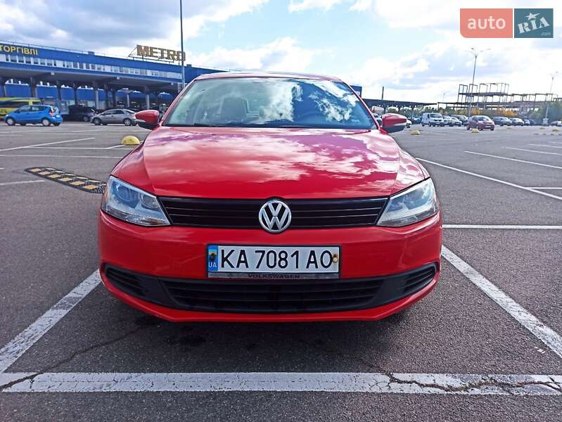 Volkswagen Jetta 2014