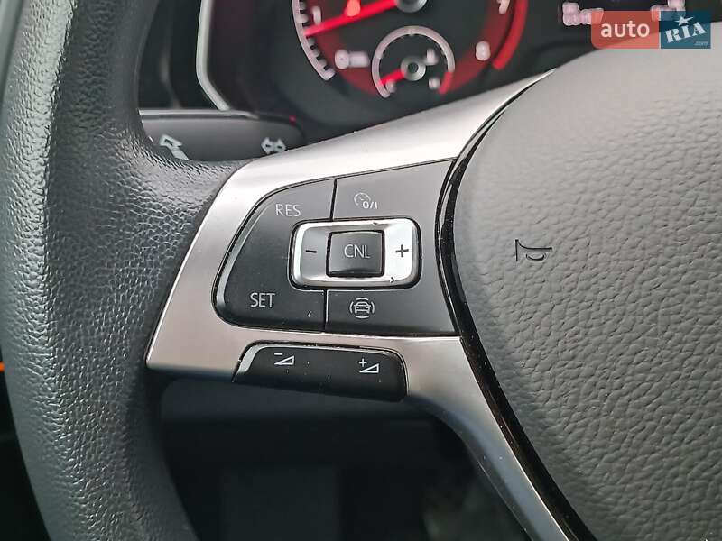 Седан Volkswagen Jetta 2019 в Харкові