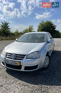 Седан Volkswagen Jetta 2008 в 