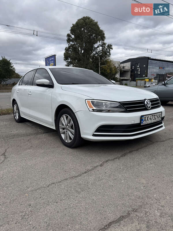 Седан Volkswagen Jetta 2016 в Харькове