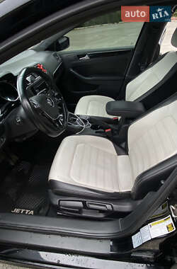Седан Volkswagen Jetta 2014 в 