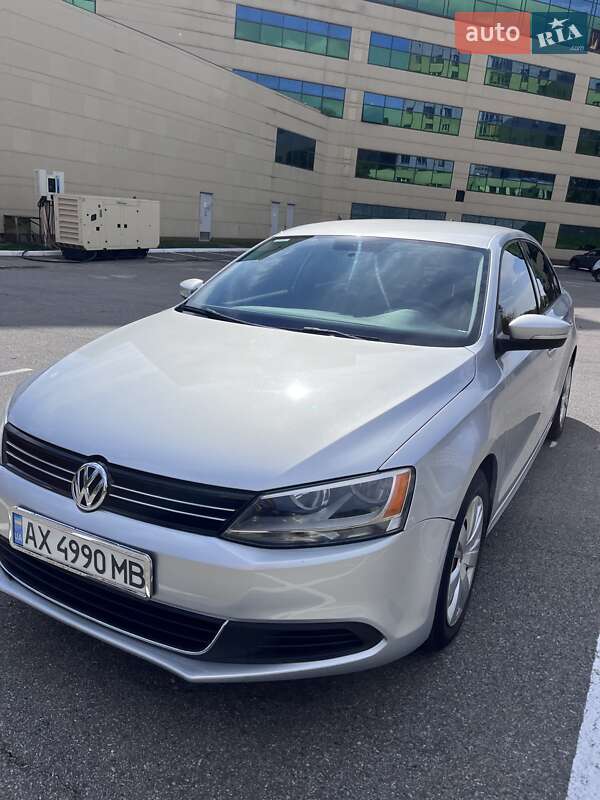 Volkswagen Jetta 2013 Volkswagen Jetta 2013
