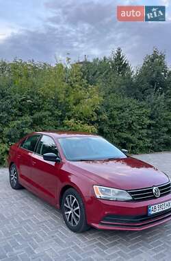 Седан Volkswagen Jetta 2015 в Немирові