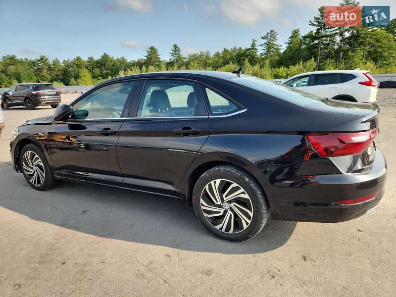 Седан Volkswagen Jetta 2021 в Рівному