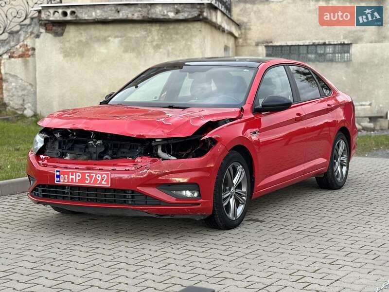 Седан Volkswagen Jetta 2018 в Львове