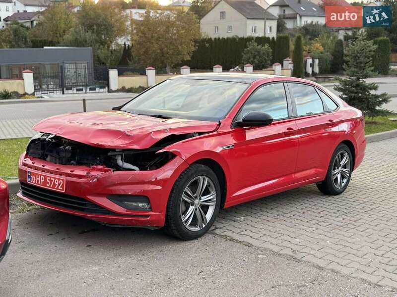 Седан Volkswagen Jetta 2018 в Львове