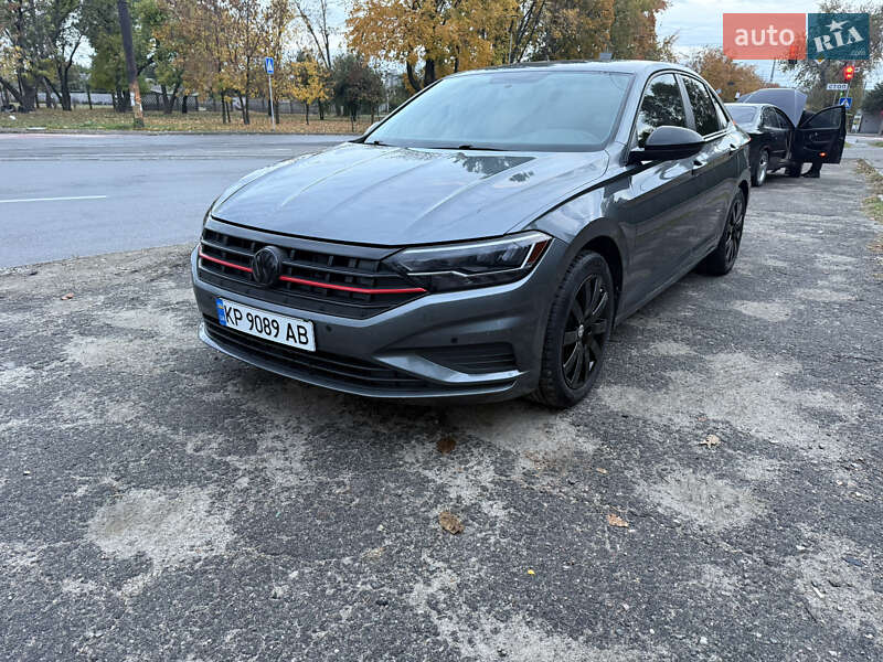 Volkswagen Jetta 2019