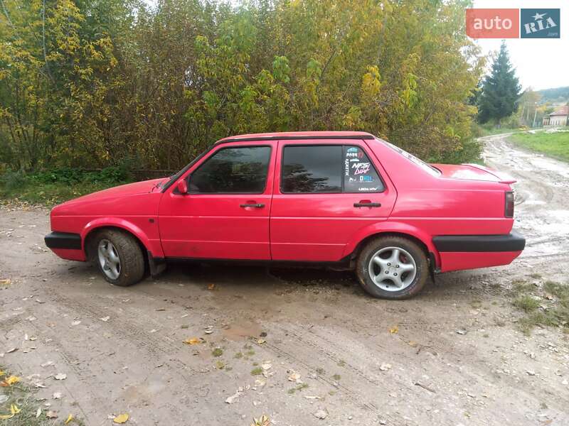 Седан Volkswagen Jetta 1984 в Збараже