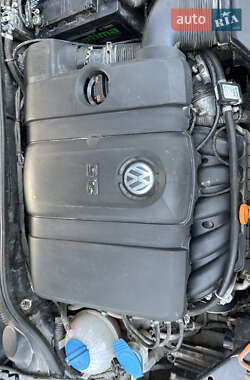 Седан Volkswagen Jetta 2013 в 