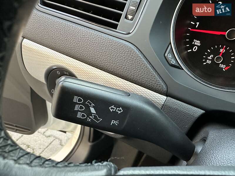 Седан Volkswagen Jetta 2016 в Одессе