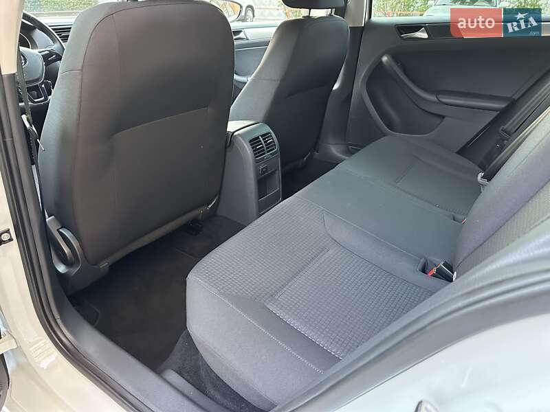 Седан Volkswagen Jetta 2016 в Одессе