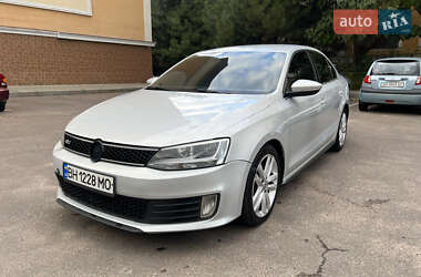 Седан Volkswagen Jetta 2012 в 