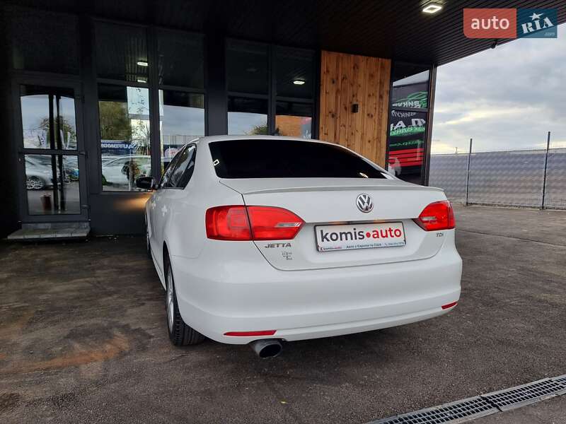 Седан Volkswagen Jetta 2012 в Вінниці фото 14 Седан Volkswagen Jetta 2012 в Вінниці