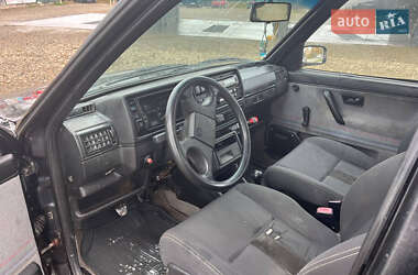 Седан Volkswagen Jetta 1990 в 