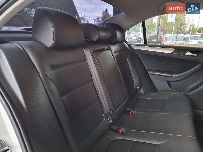 Седан Volkswagen Jetta 2012 в Вінниці фото 61 Седан Volkswagen Jetta 2012 в Вінниці