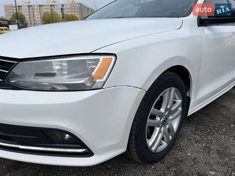 Седан Volkswagen Jetta 2014 в Києві фото 10 Седан Volkswagen Jetta 2014 в Києві