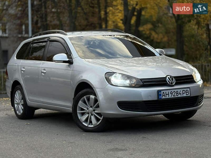 Універсал Volkswagen Jetta 2009 в Дніпрі
