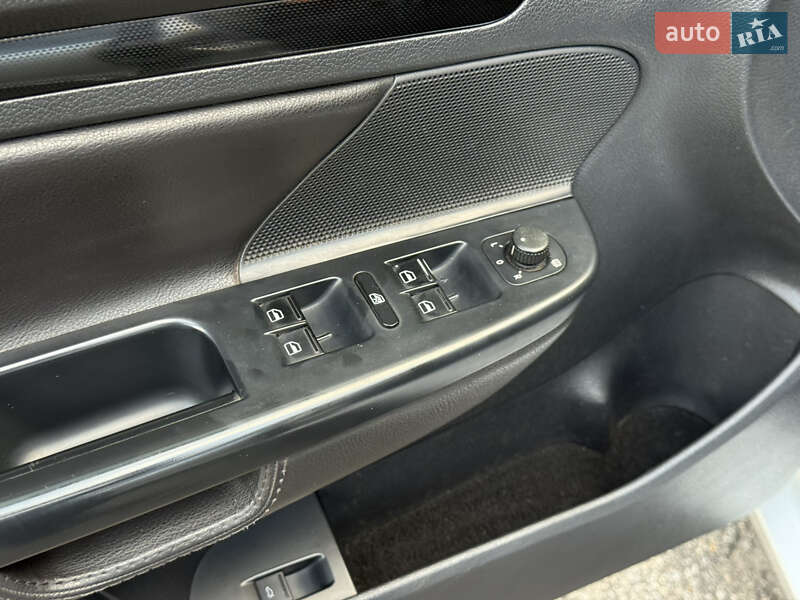 Універсал Volkswagen Jetta 2009 в Дніпрі