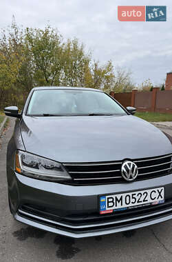 Седан Volkswagen Jetta 2016 в 